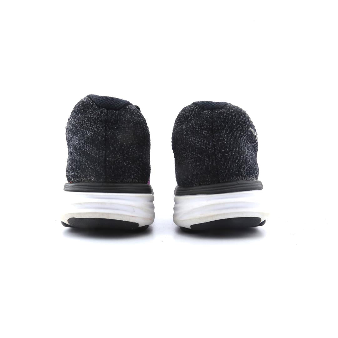 FLYKNIT LUNAR 3