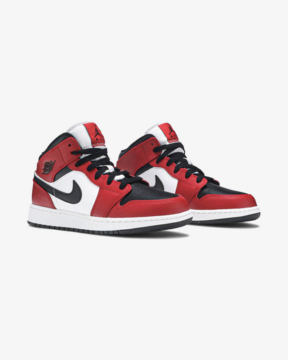 NIKE AIR JORDAN1 CHICAGO BLACK TOE MID GS