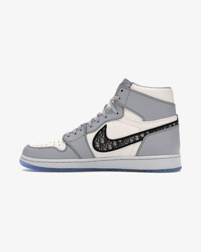 NIKE AIR JORDAN1 RETRO HIGH DIOR