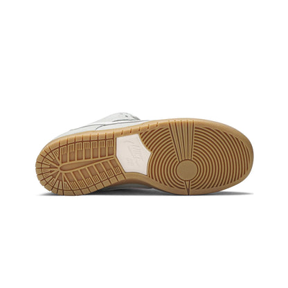 SB Dunk Low 'Island Green Gum
