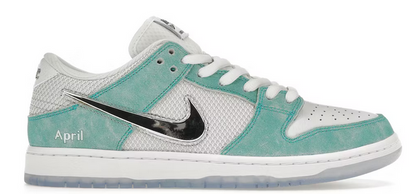 Dunk Low April Skateboards