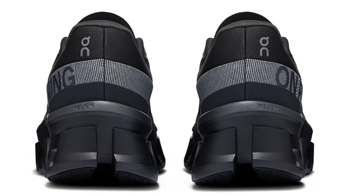 On Running Cloudmonster 2 All Black (M)