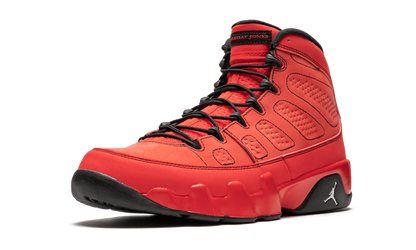 9 Retro "Motorboat Jones" 302370 645