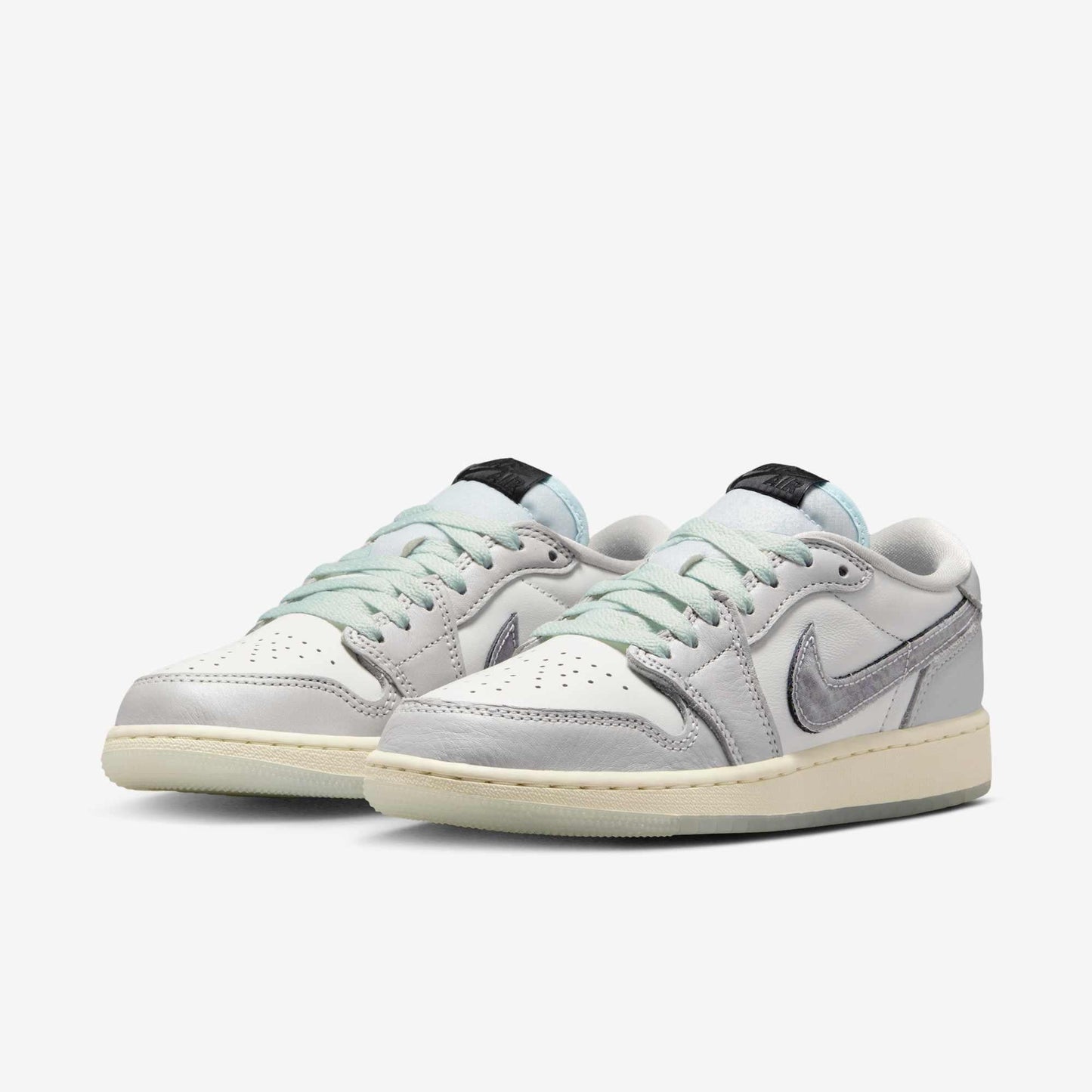 Air Jordan 1 Low OG CNY 'Year of the Snake' (2025) (GS)