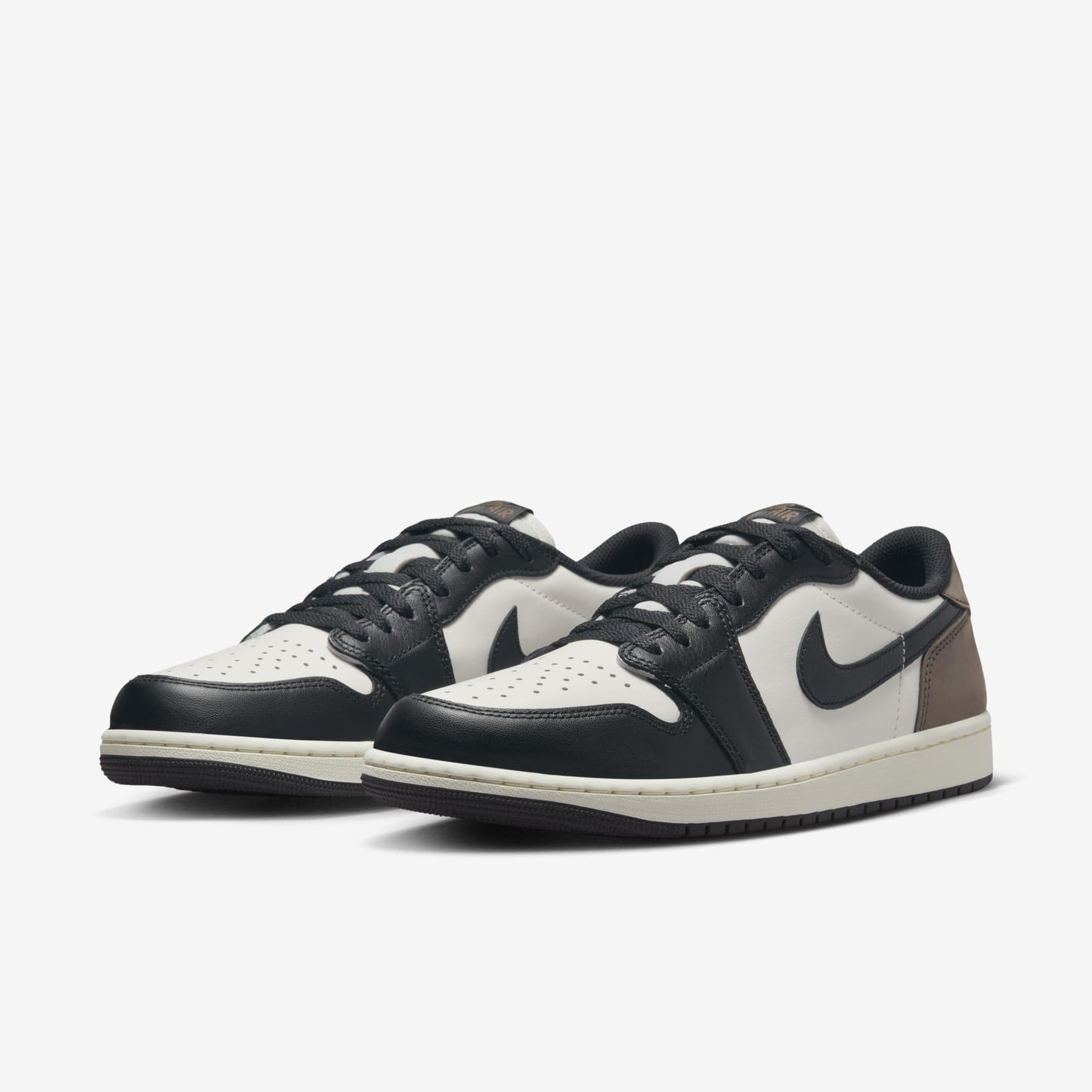 Air Jordan 1 Low OG 'Mocha / Palomino' (2024)