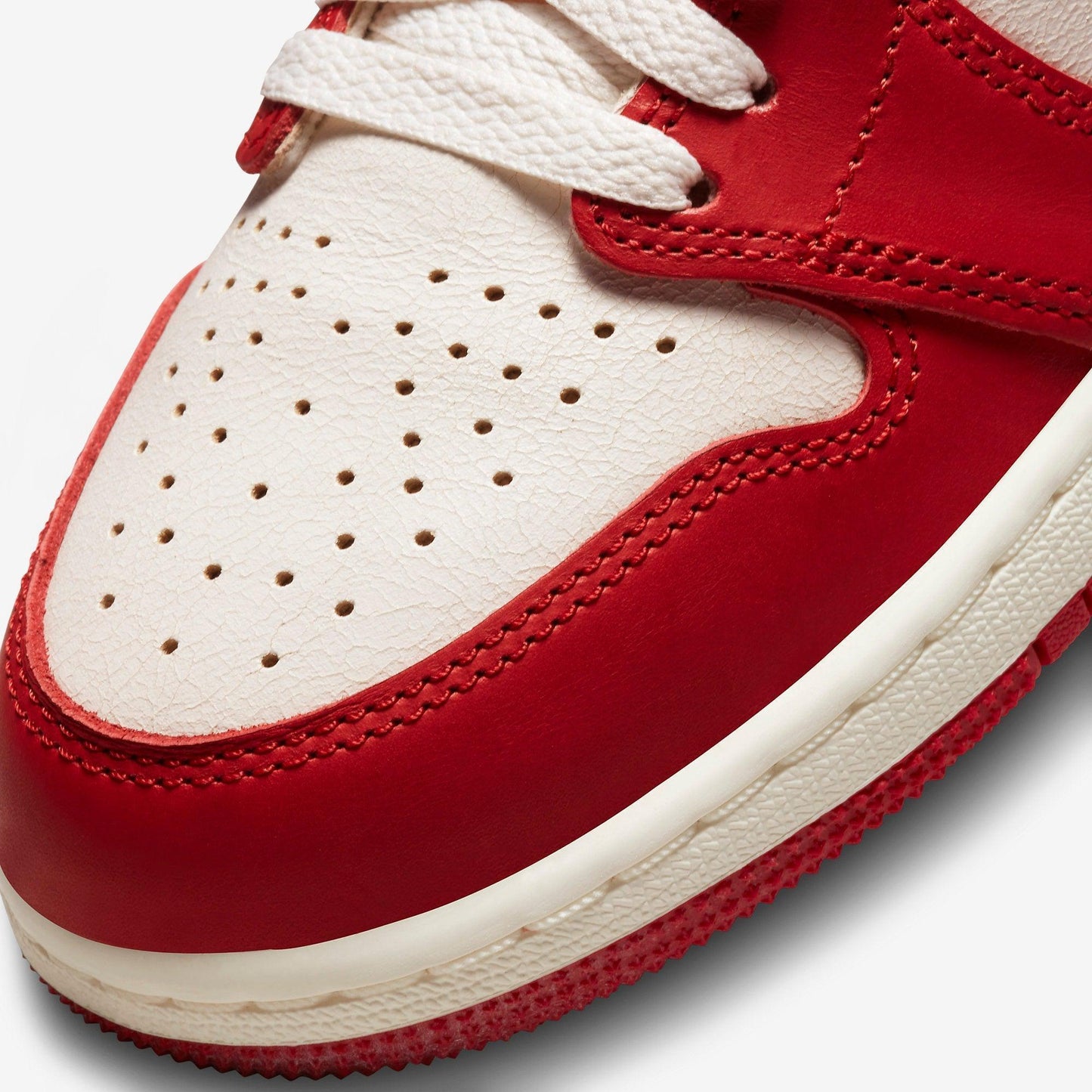 Air Jordan 1 Retro High OG 'Reimagined Chicago / Lost and Found' (2022) (GS)