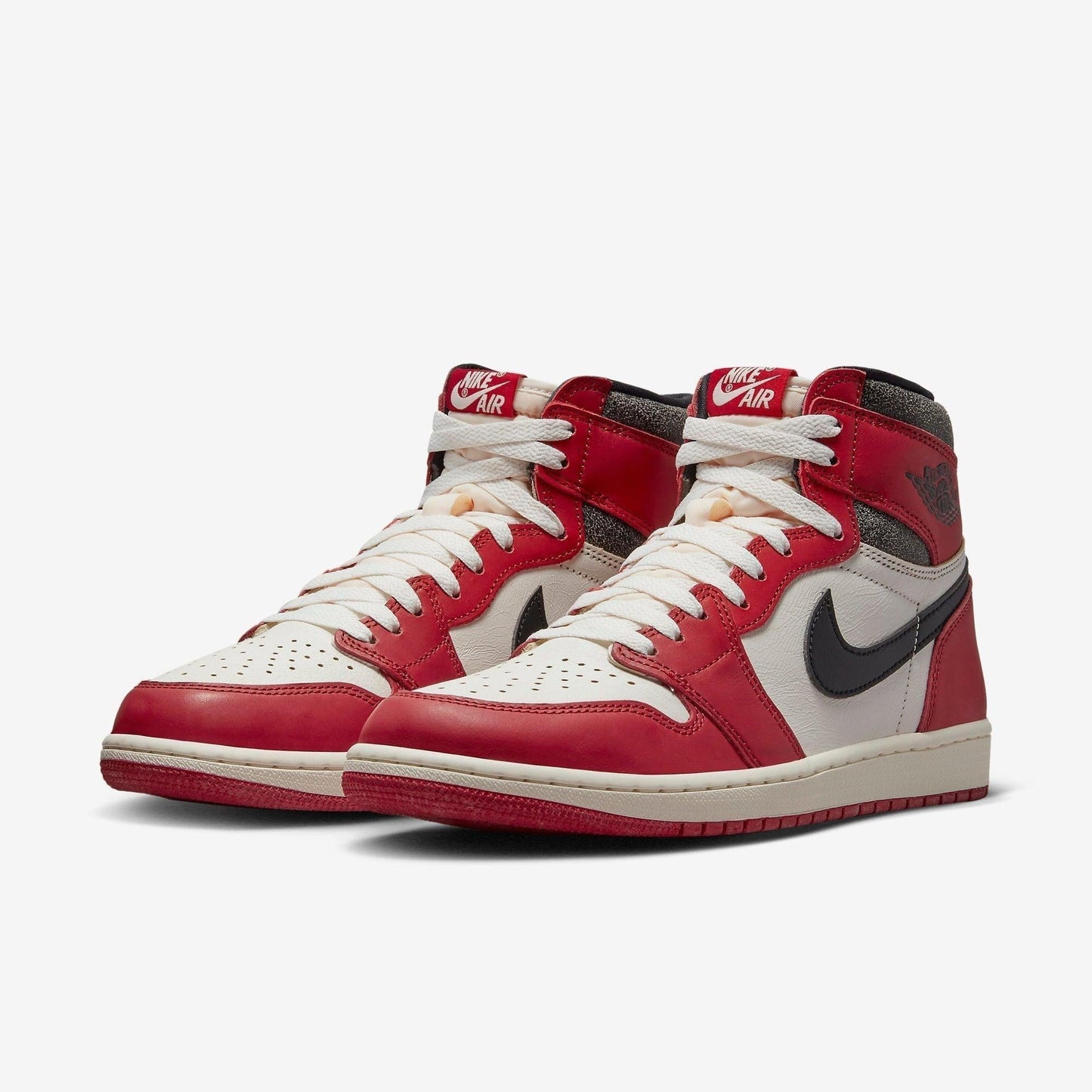 Air Jordan 1 Retro High OG 'Reimagined Chicago / Lost and Found' (2022)