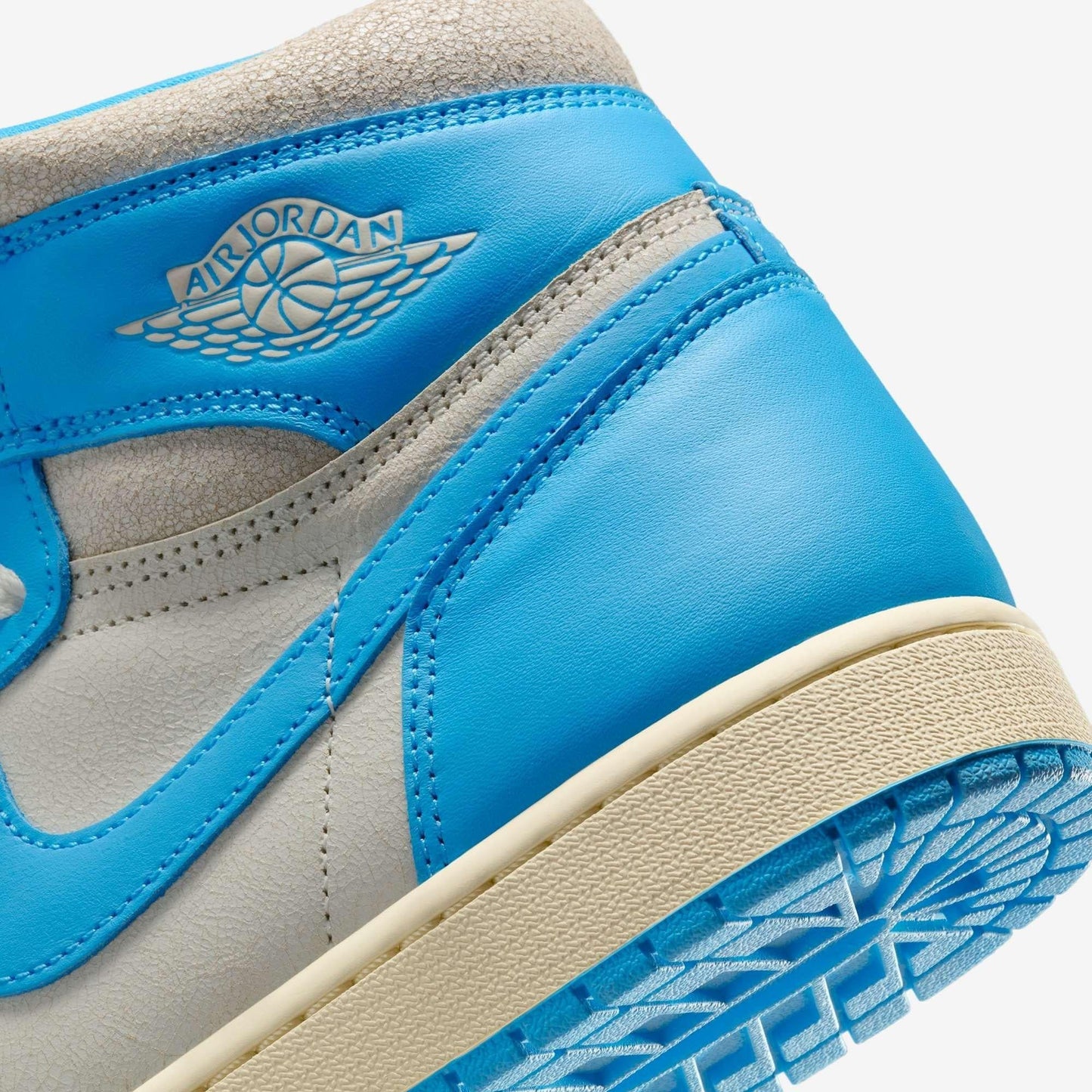 Air Jordan 1 Retro High OG 'Reimagined UNC University Blue' (2025)
