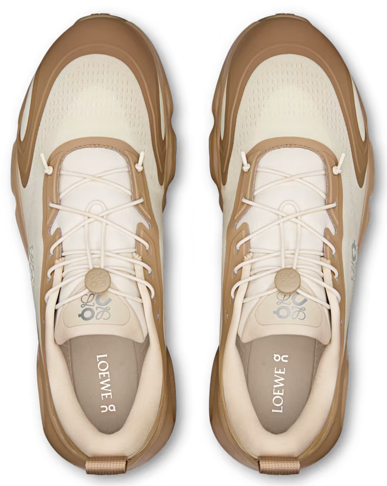On Running Cloudsolo LOEWE Dark Sand Cream