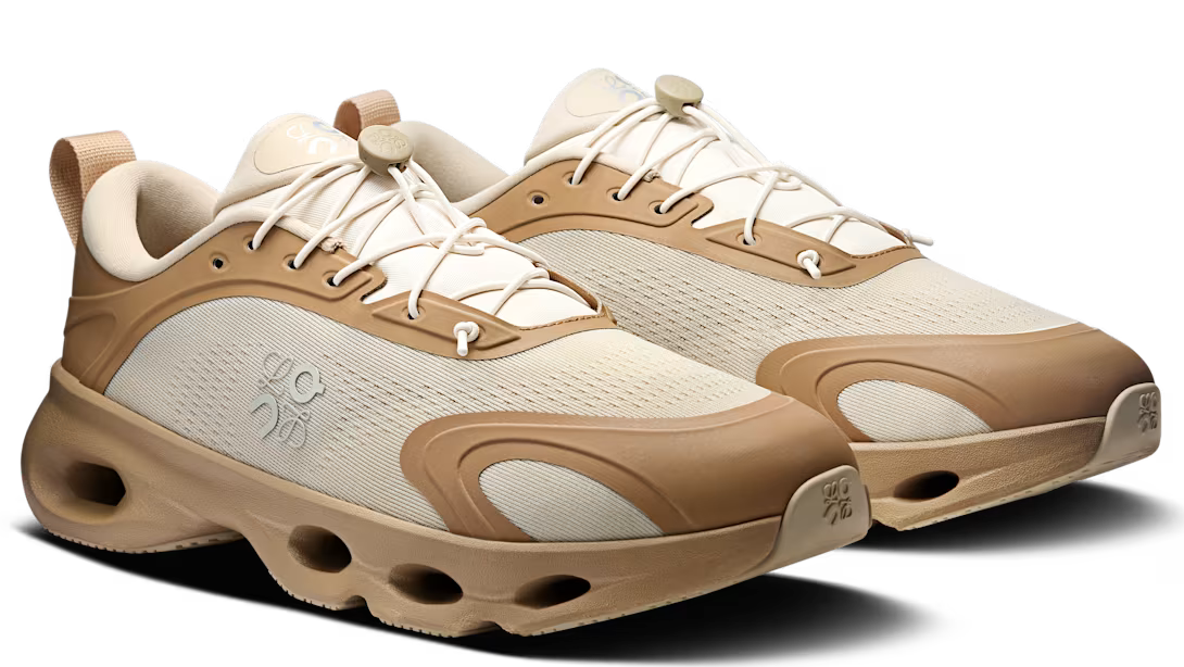 On Running Cloudsolo LOEWE Dark Sand Cream (Women’s)