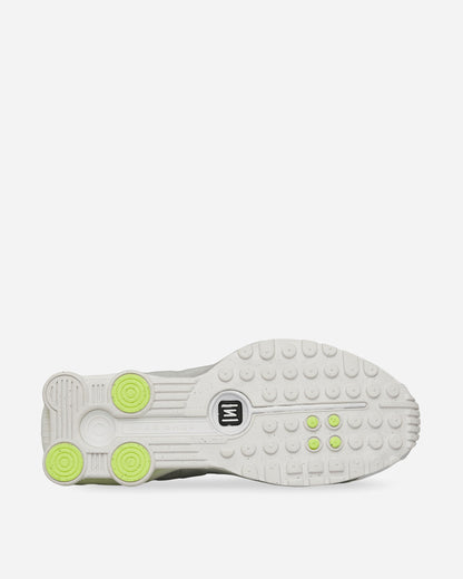 Women's Shox R4 Sneakers White / Metallic Silver / Volt