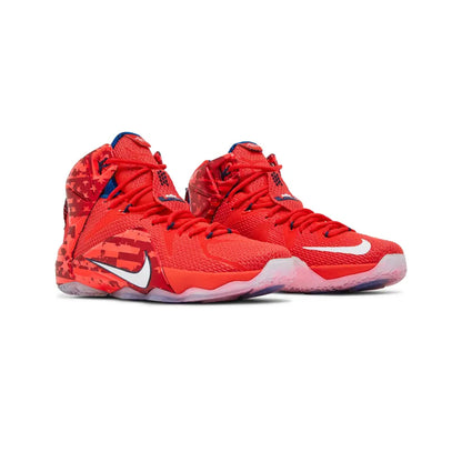 LeBron 12 'Independence Day' (2015)