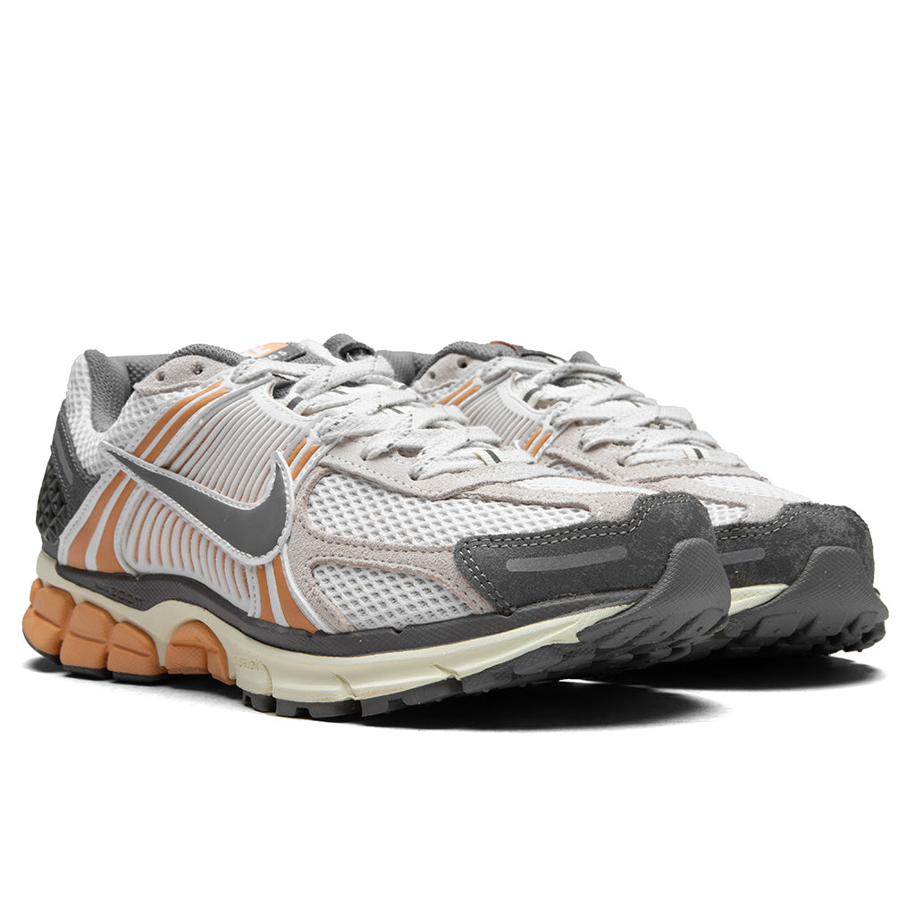Zoom Vomero 5 - Phantom/Flat Pewter/Copper Moon