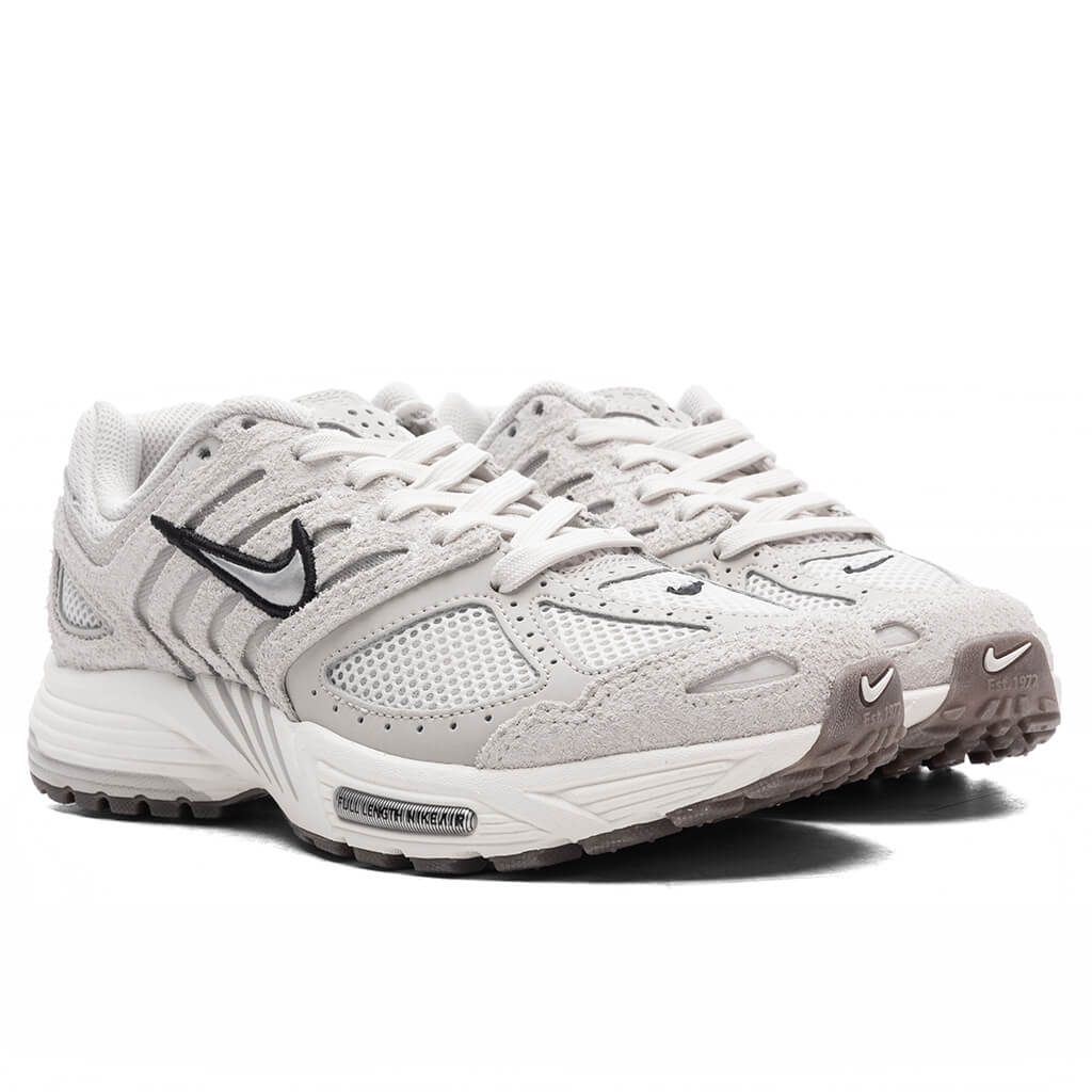 Women's Air Pegasus 2005 - Phantom/Metallic Silver/Light Bone/Black