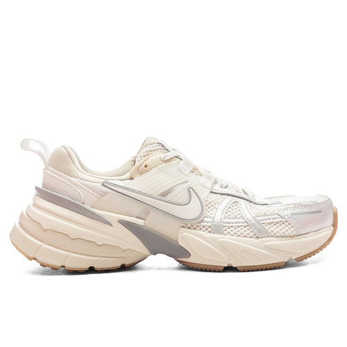 Women's V2K Run - Sail/Light Khaki/Light Smoke Grey