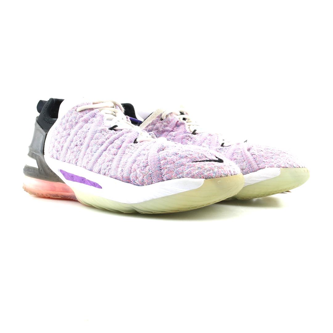 LEBRON XVIII 18