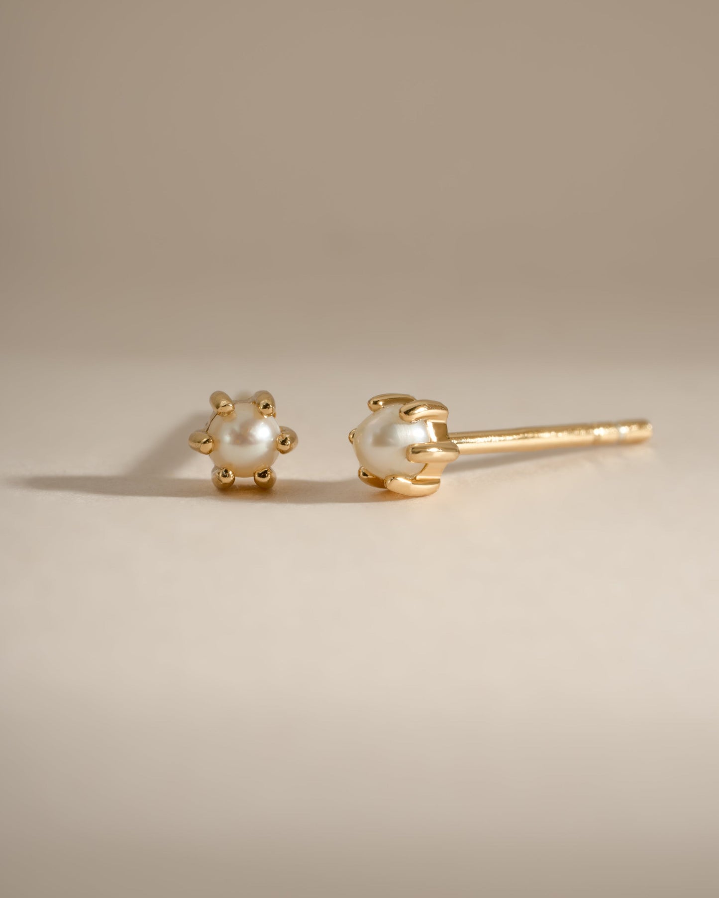 Dainty Pearl Stud Earrings