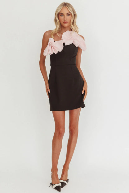 Viktoria Strapless Concertina Decoration Mini Dress Black