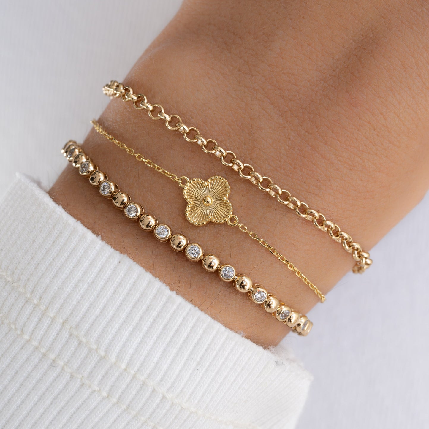 Dahlia Single Four Leaf Clover Bracelet