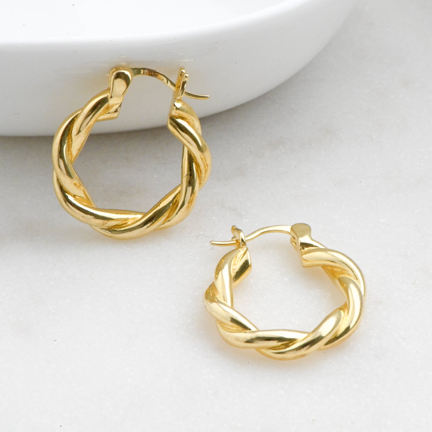 20mm Spiral Hoop Earrings