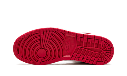 1 Hi FlyEase "Cardinal Red" CQ3835 601