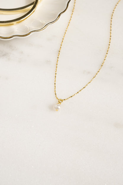 Pearl Pendant Necklace