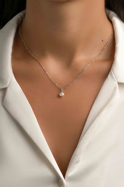 Pearl Pendant Necklace