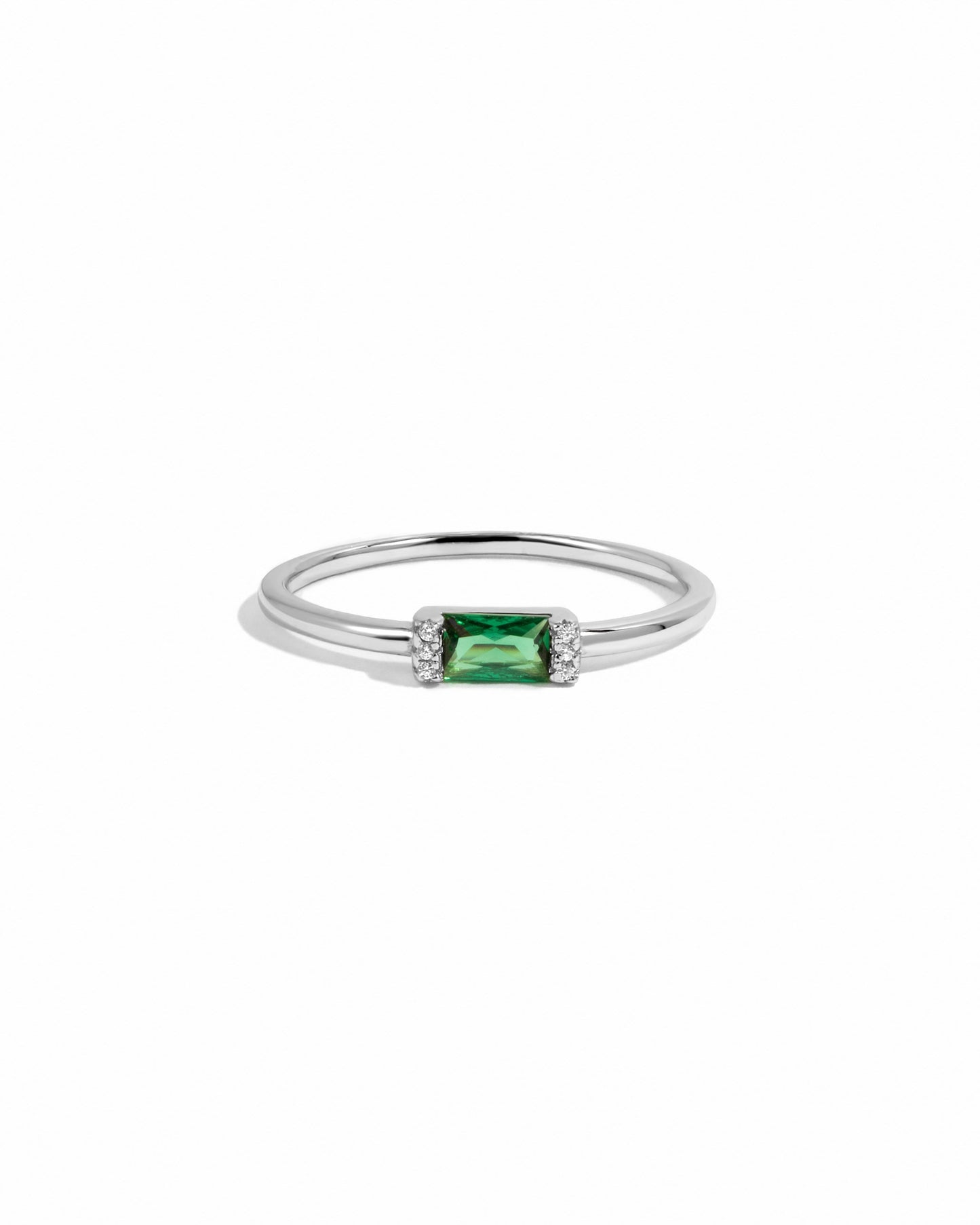 Emerald Simple Baguette Ring