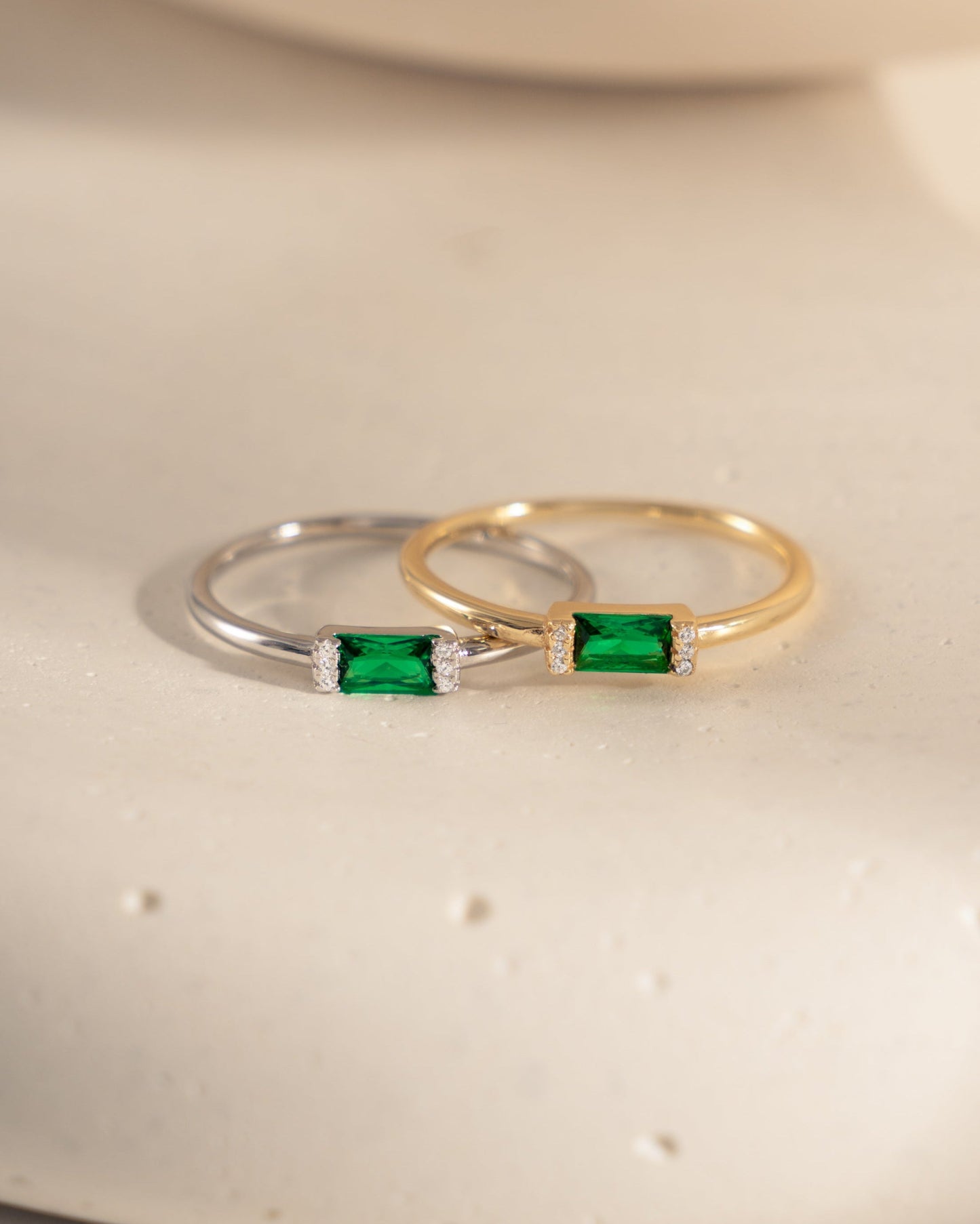 Emerald Simple Baguette Ring