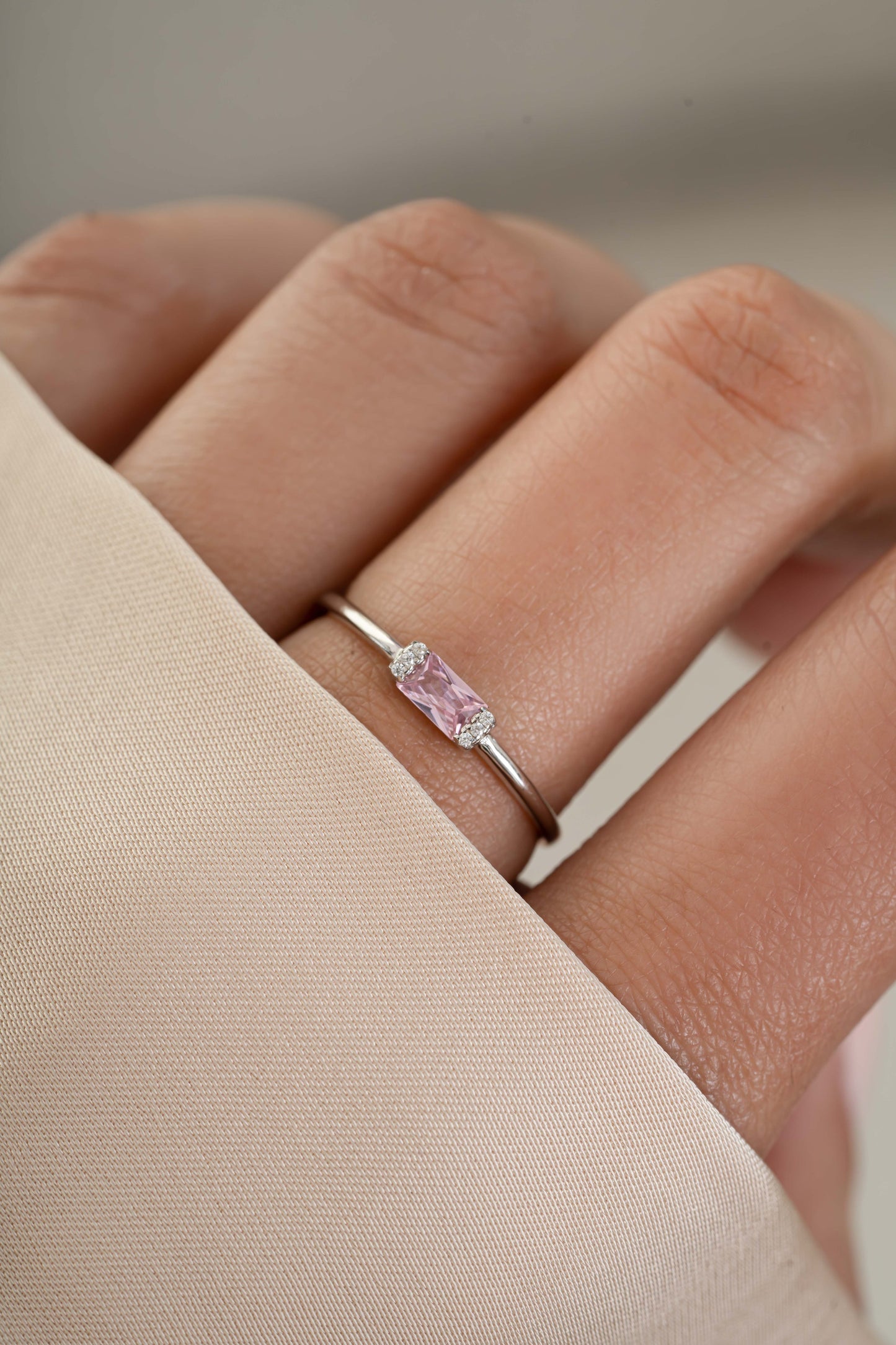 Rose Simple Baguette Ring