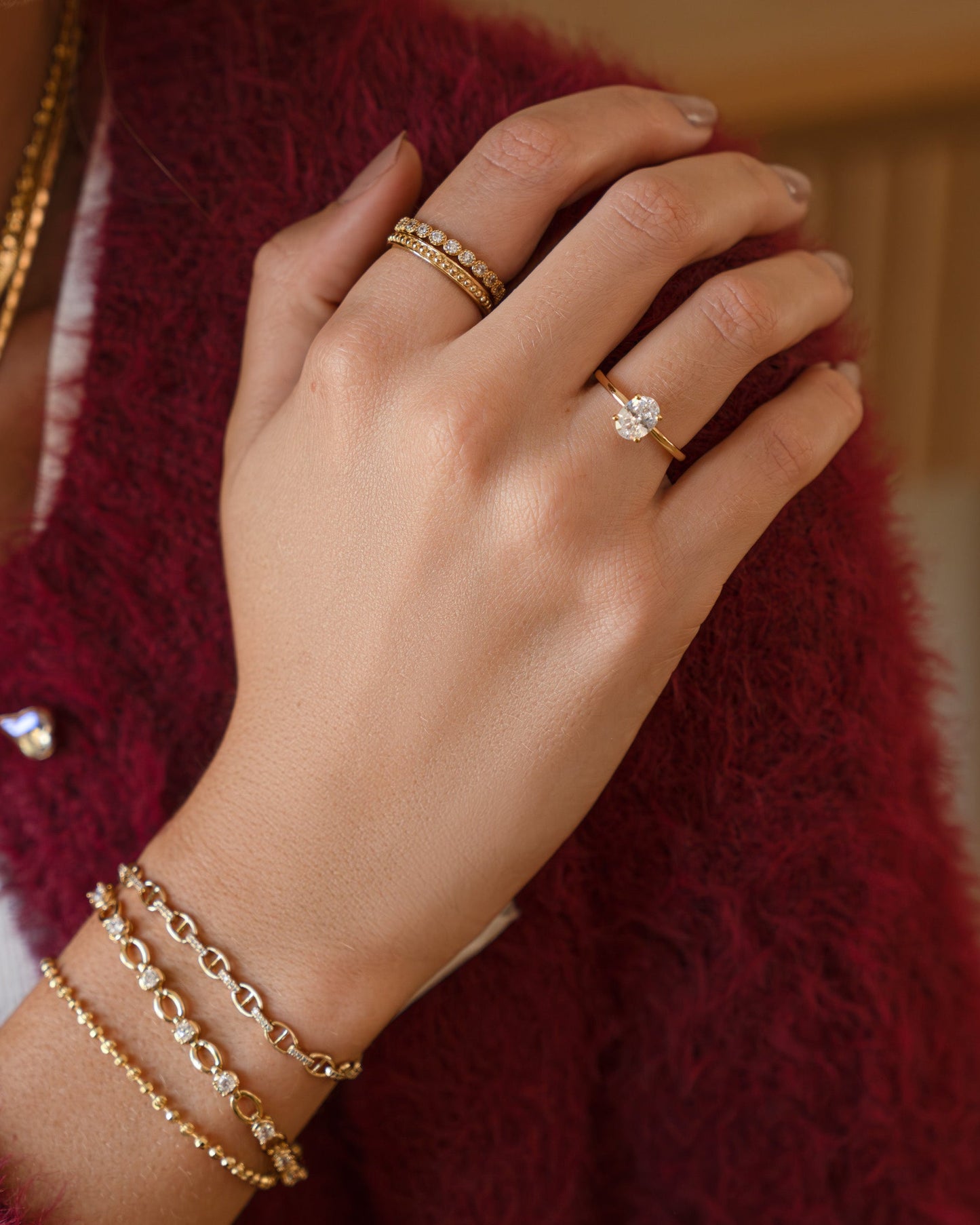 Solitaire Oval Ring