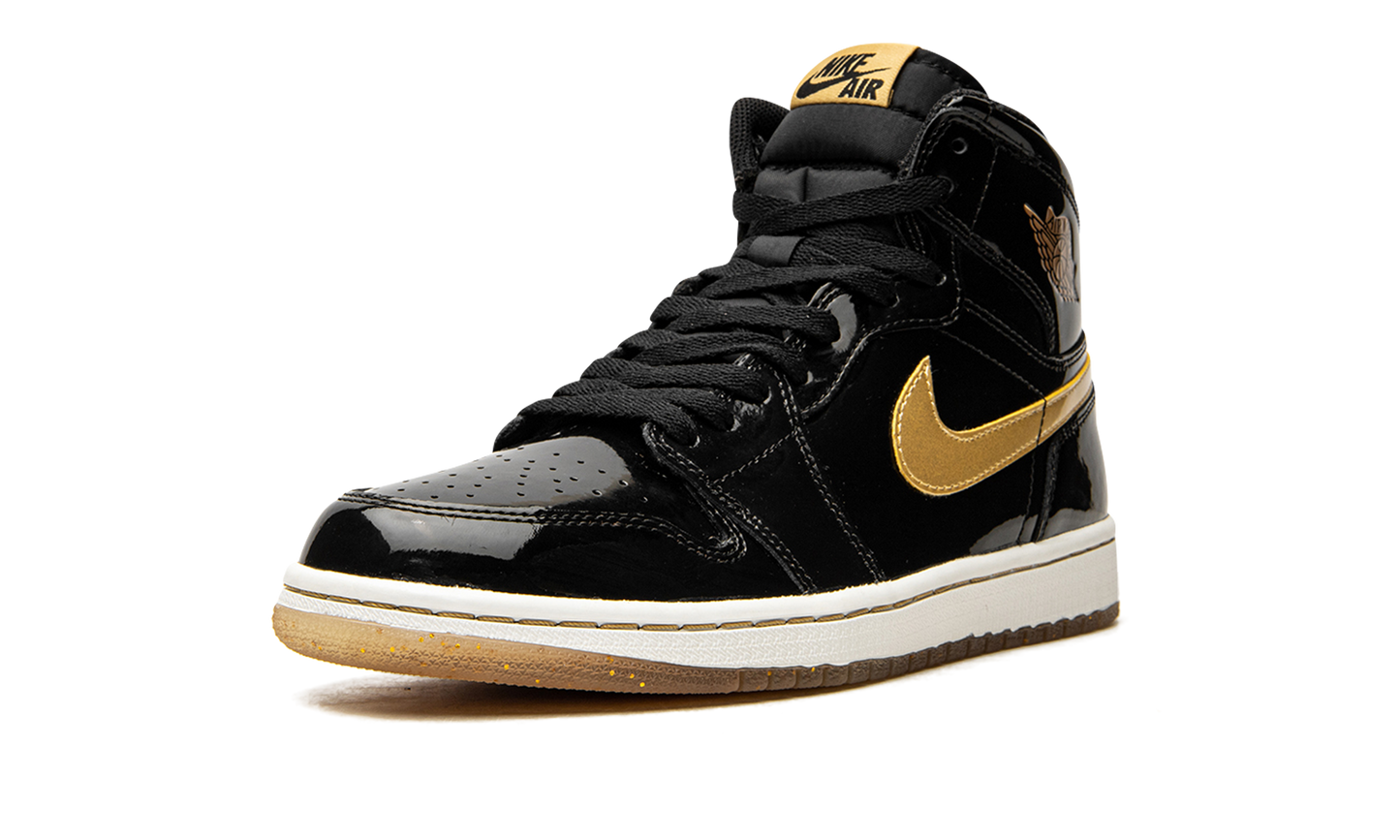 1 Retro High OG "Black/Metallic Gold"
